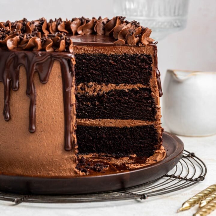 premium quality Chocolate cake
